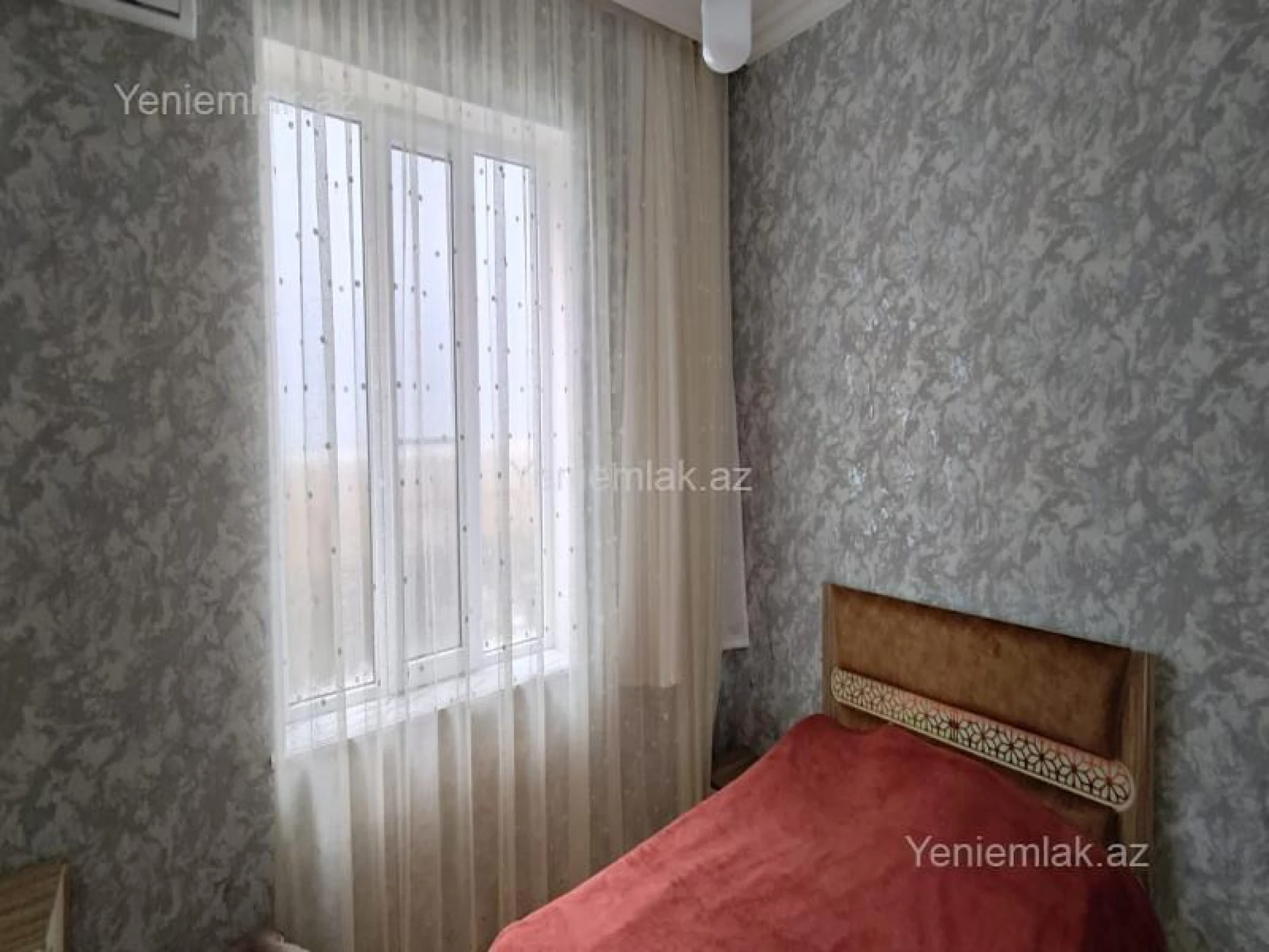 Satılır 4 otaqlı həyət evi 120 m²