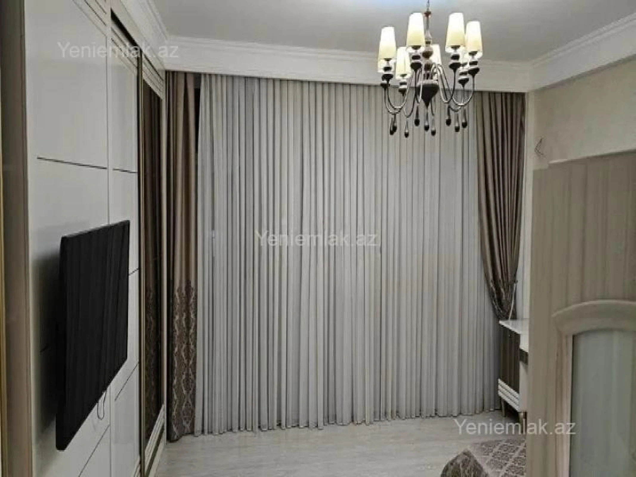 Satılır 3 otaqlı yeni tikili 125 m²