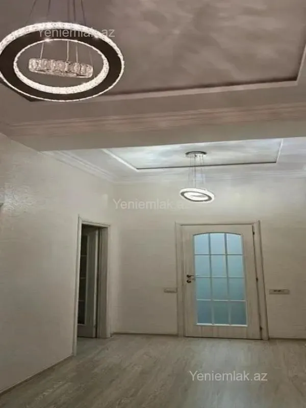 Satılır 3 otaqlı yeni tikili 125 m²