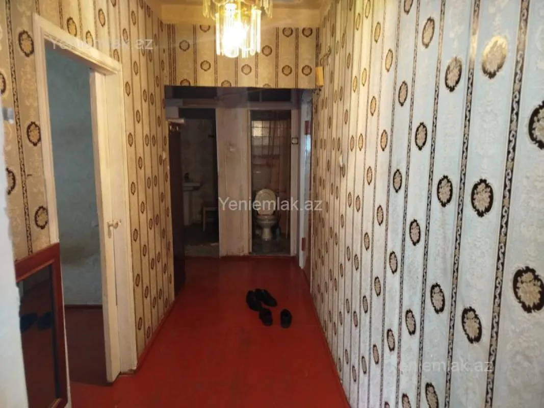 Satılır 2 otaqlı köhnə tikili 55 m²