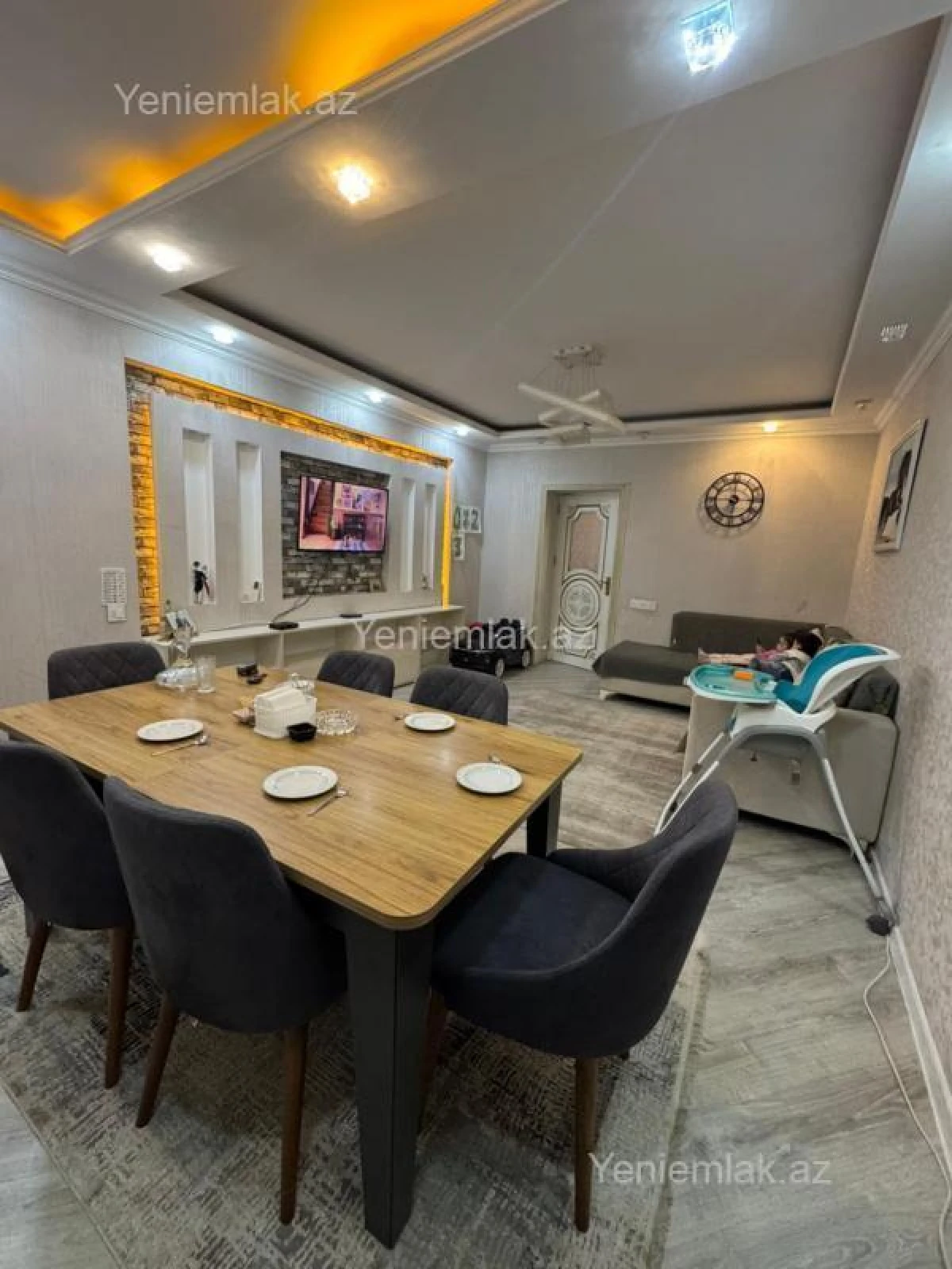 Satılır 3 otaqlı köhnə tikili 80 m²