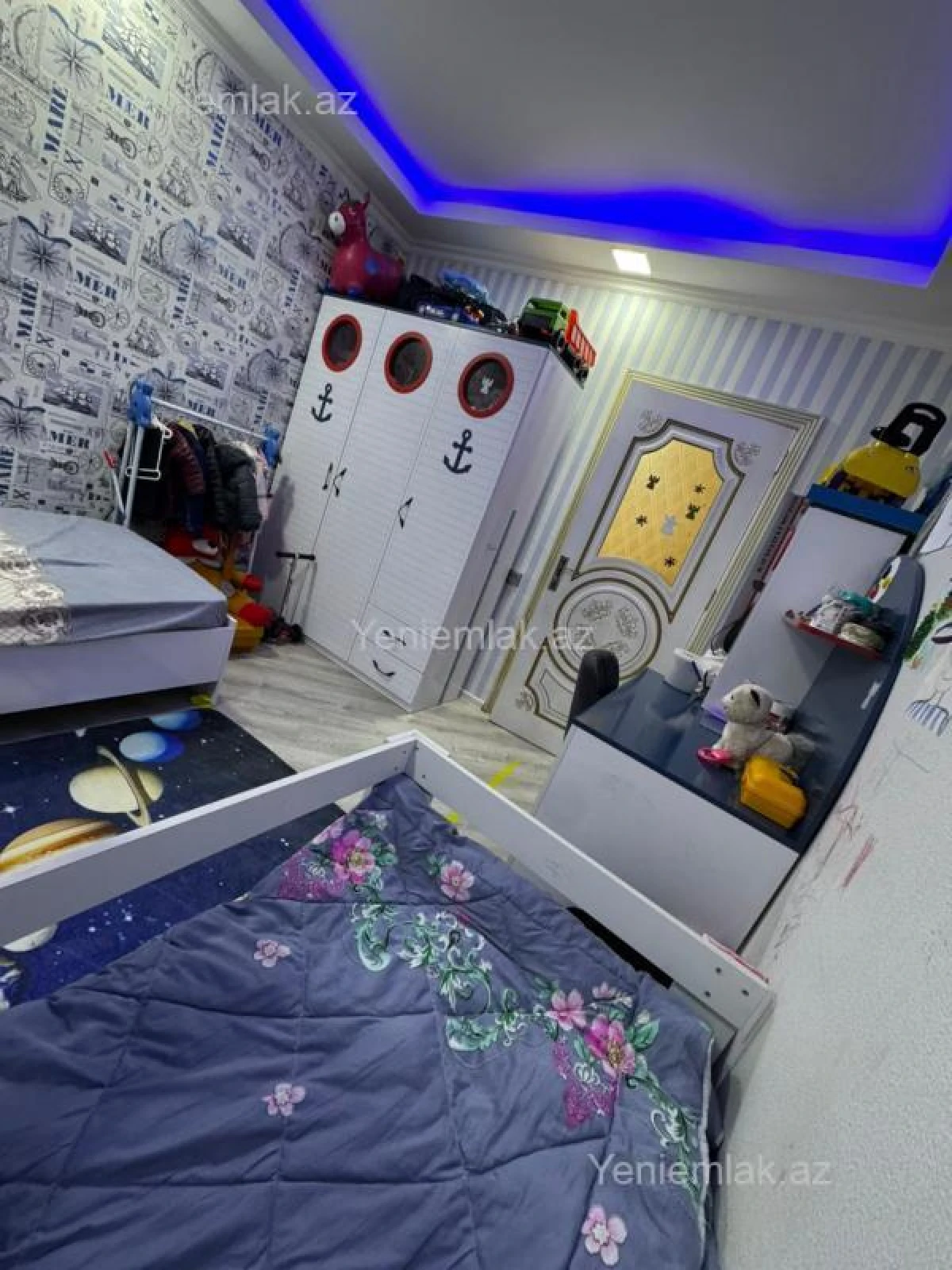 Satılır 3 otaqlı köhnə tikili 80 m²