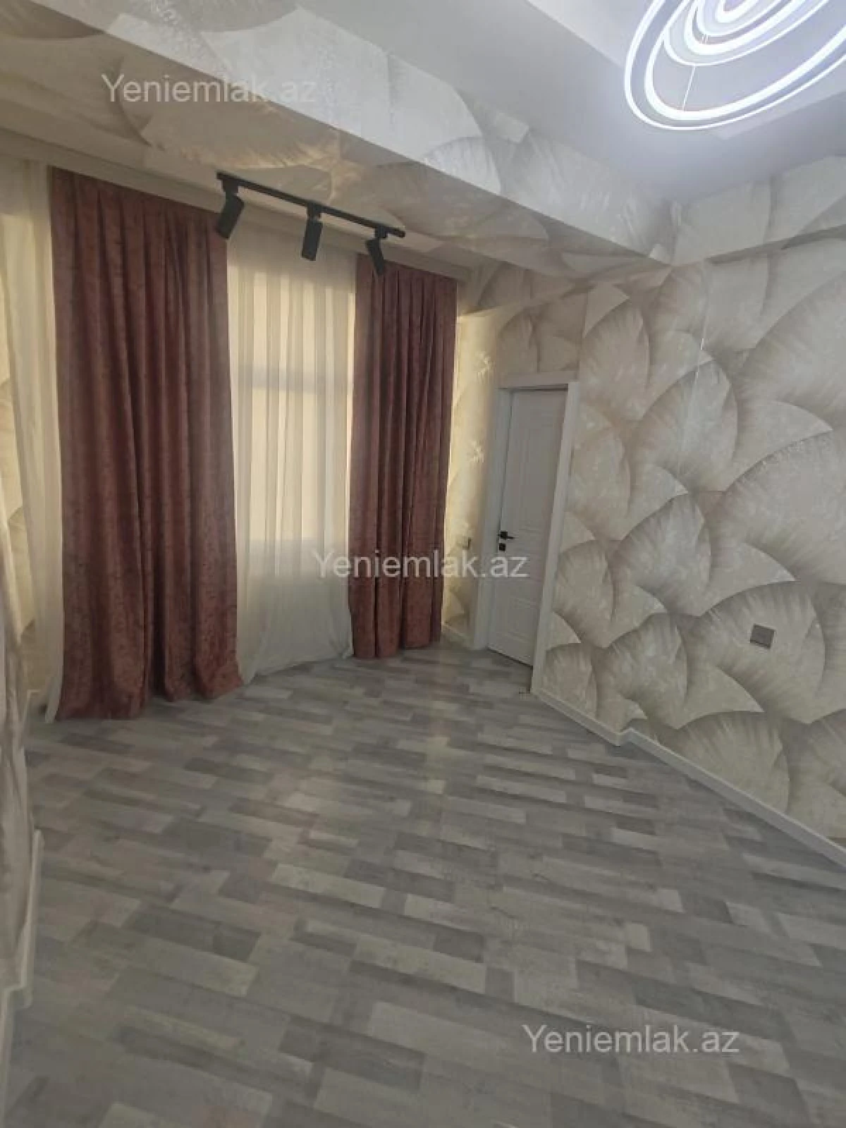 Satılır 4 otaqlı yeni tikili 165 m²