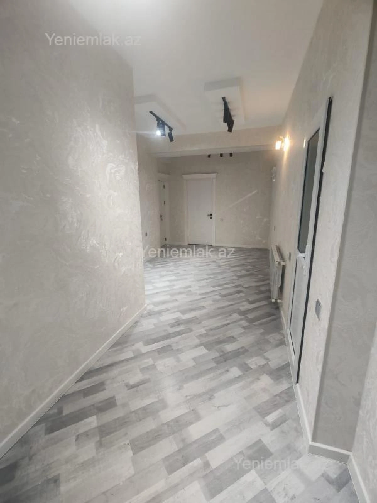 Satılır 4 otaqlı yeni tikili 165 m²