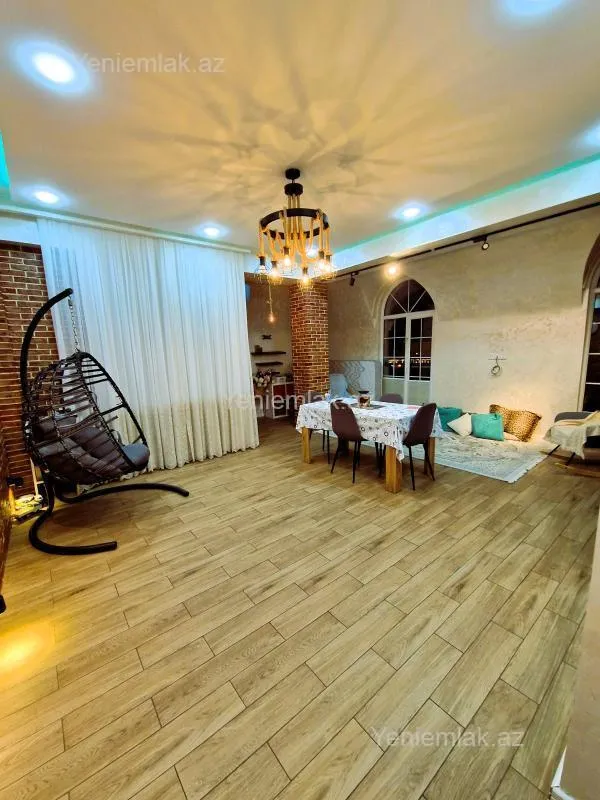 Satılır 2 otaqlı yeni tikili 90.5 m²