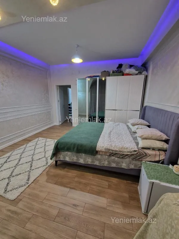 Satılır 2 otaqlı yeni tikili 90.5 m²