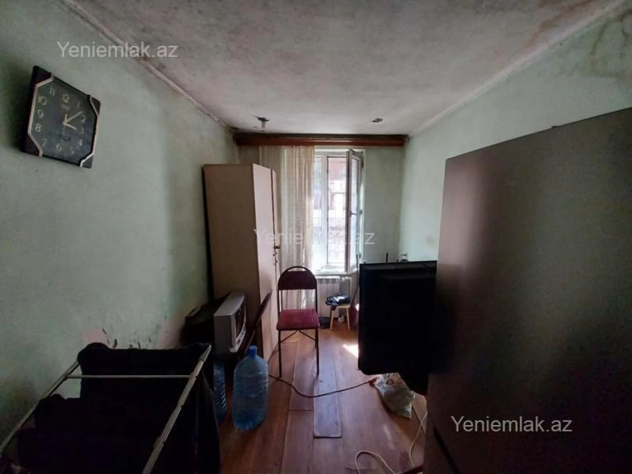 Satılır 1 otaqlı köhnə tikili 30 m²