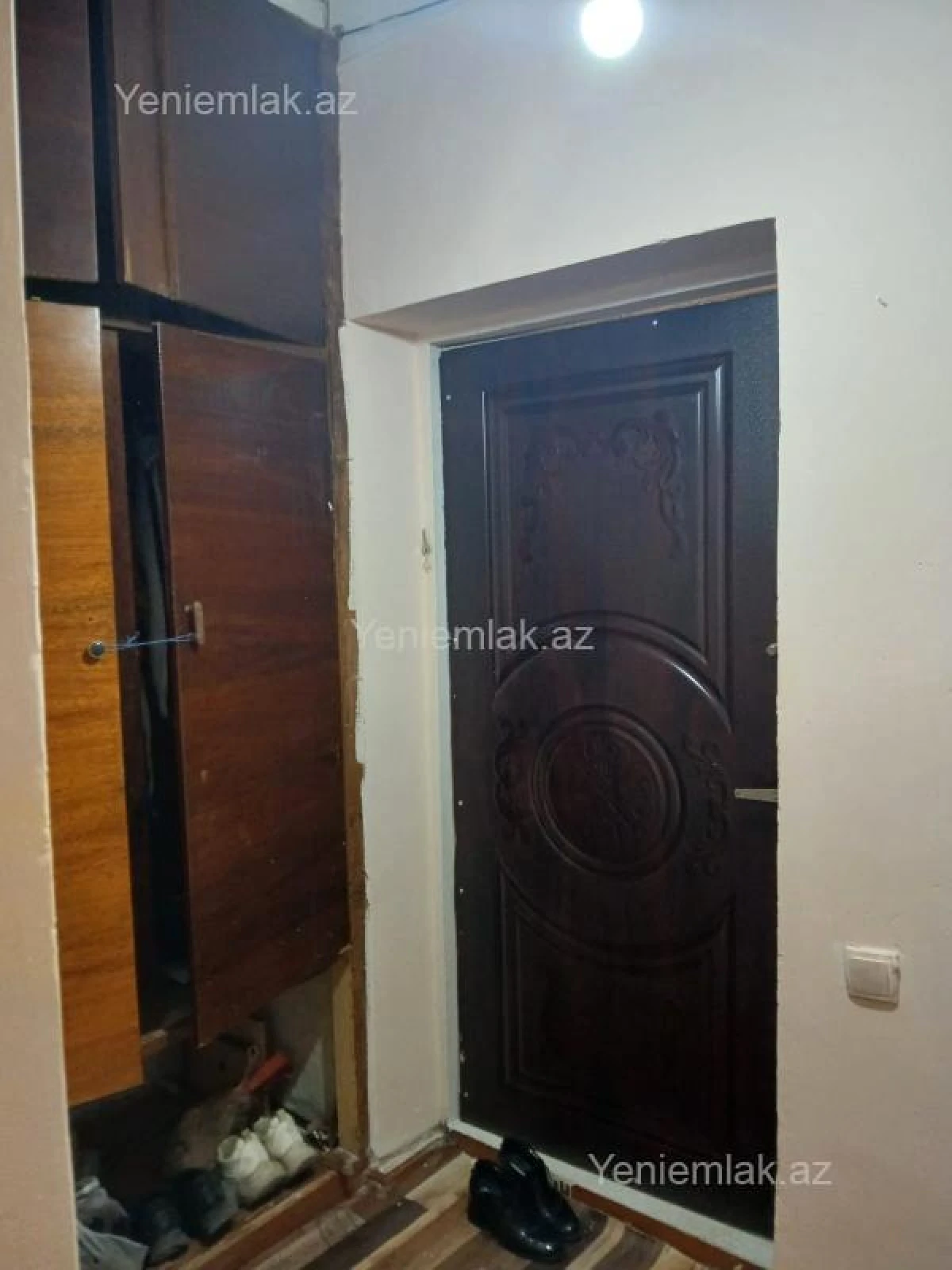Satılır 1 otaqlı köhnə tikili 35 m²