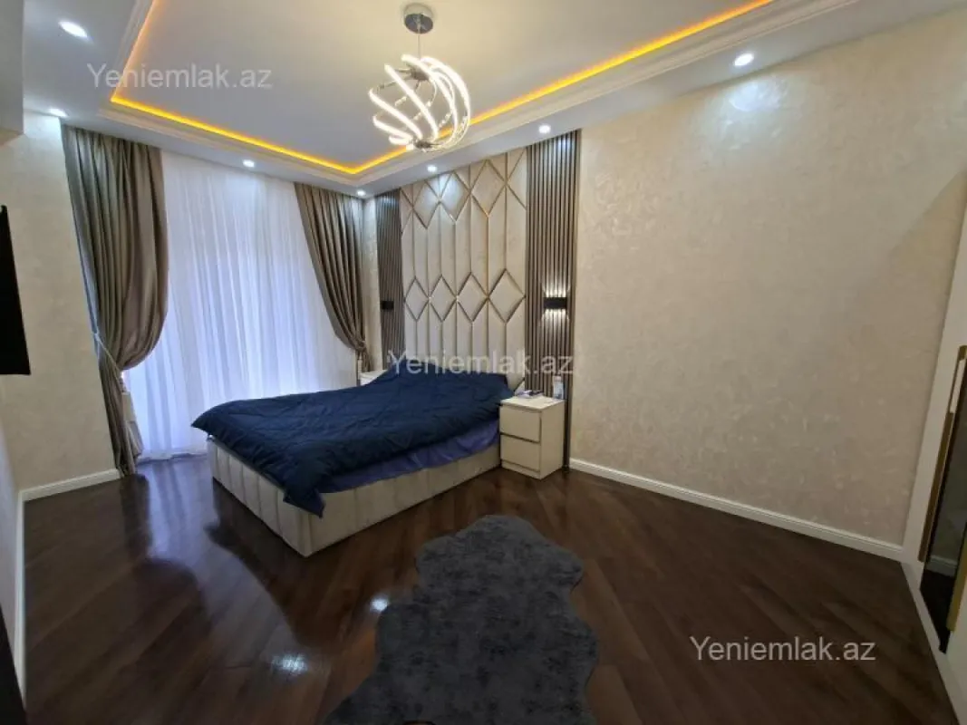 Satılır 2 otaqlı yeni tikili 72 m²