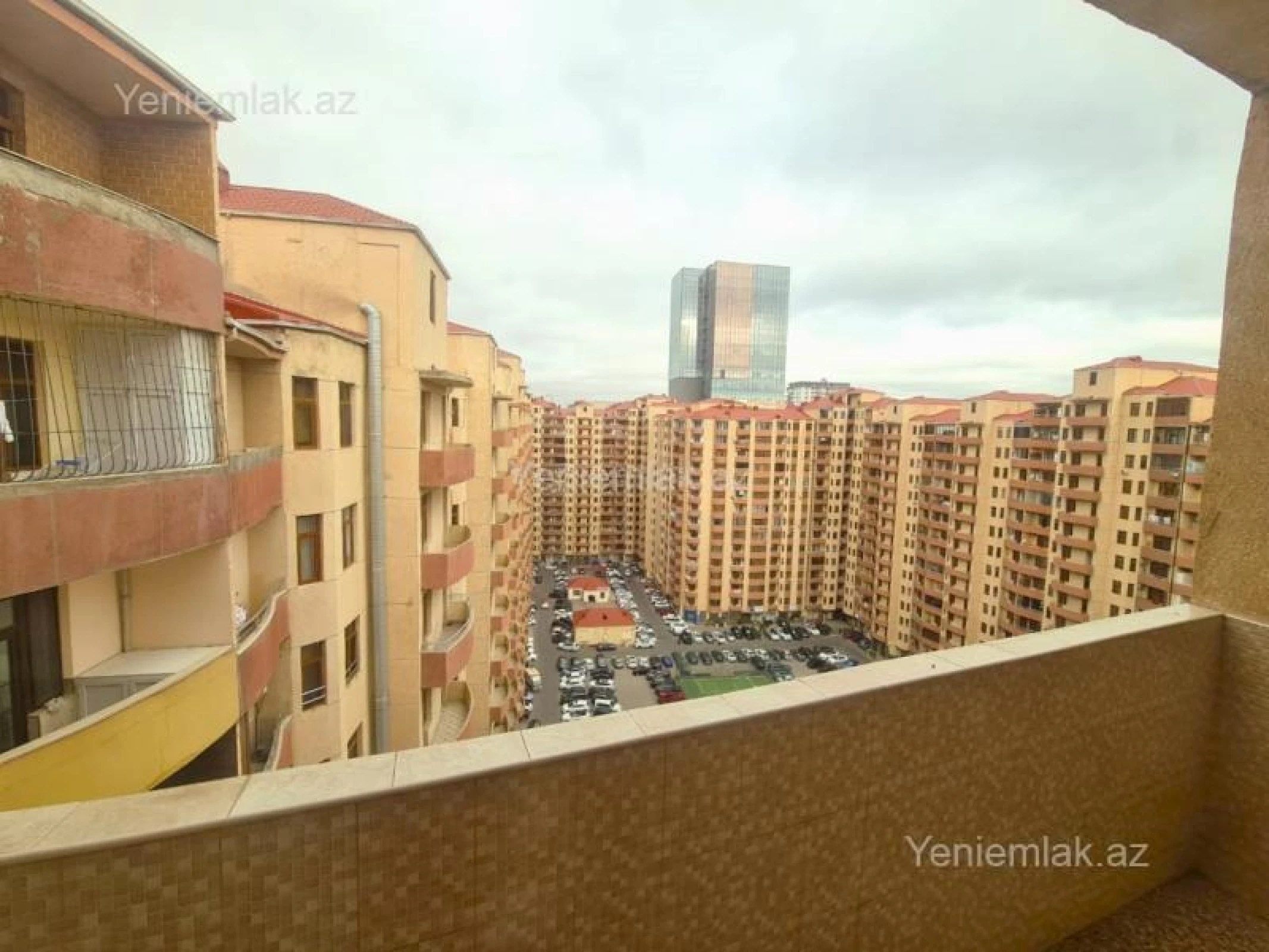 Satılır 3 otaqlı yeni tikili 140 m²