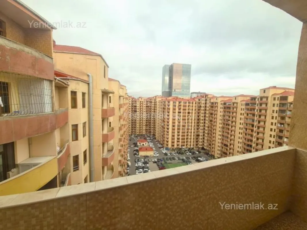 Satılır 3 otaqlı yeni tikili 140 m²