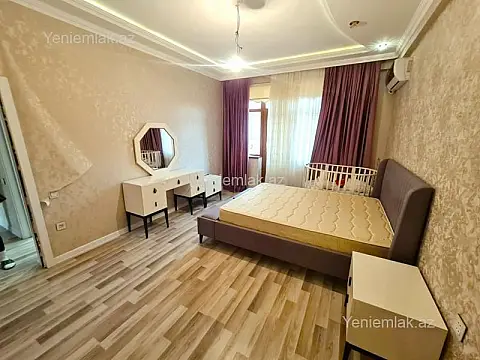 Satılır 3 otaqlı yeni tikili 140 m²