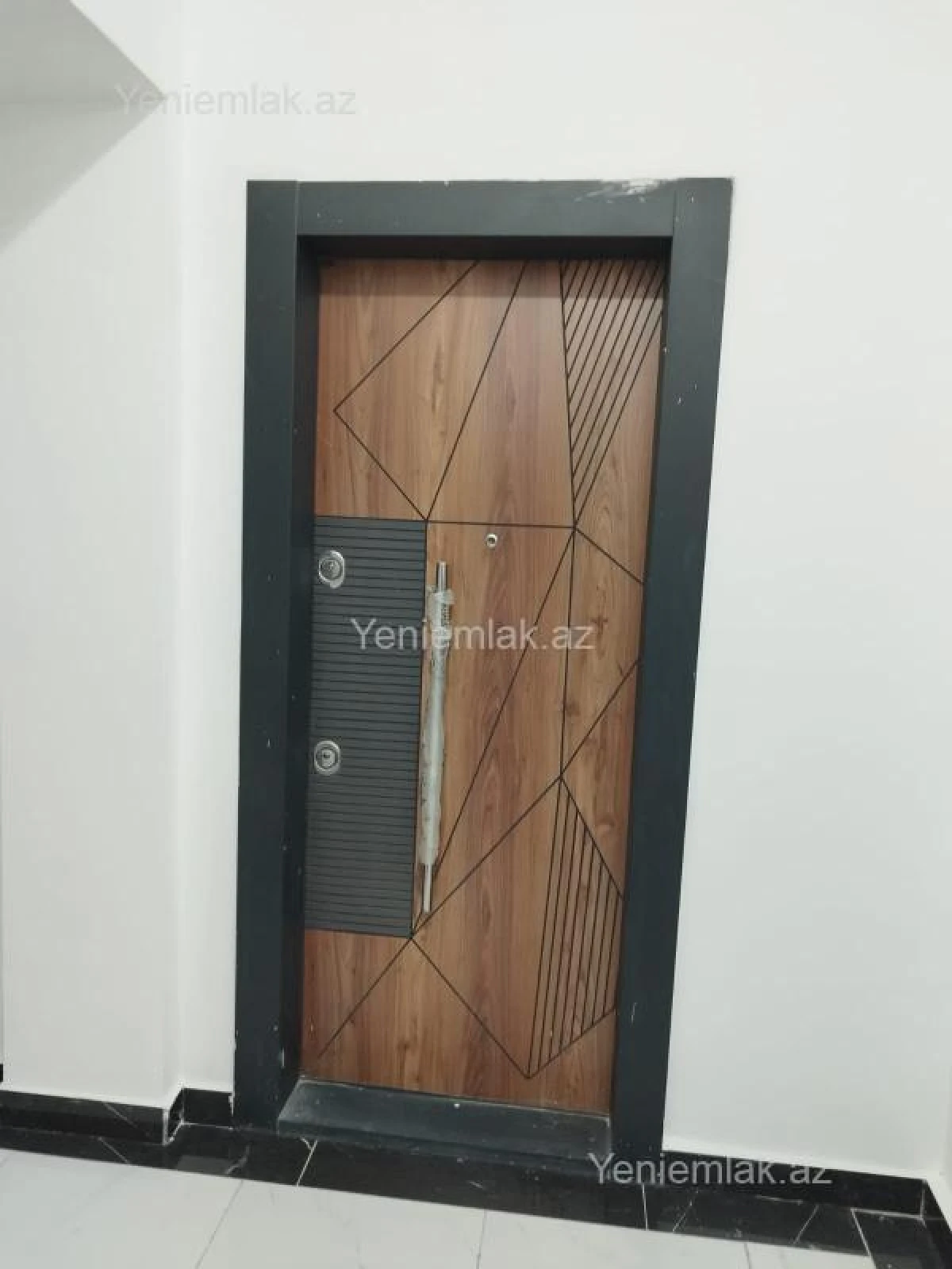Satılır 2 otaqlı yeni tikili 105 m²