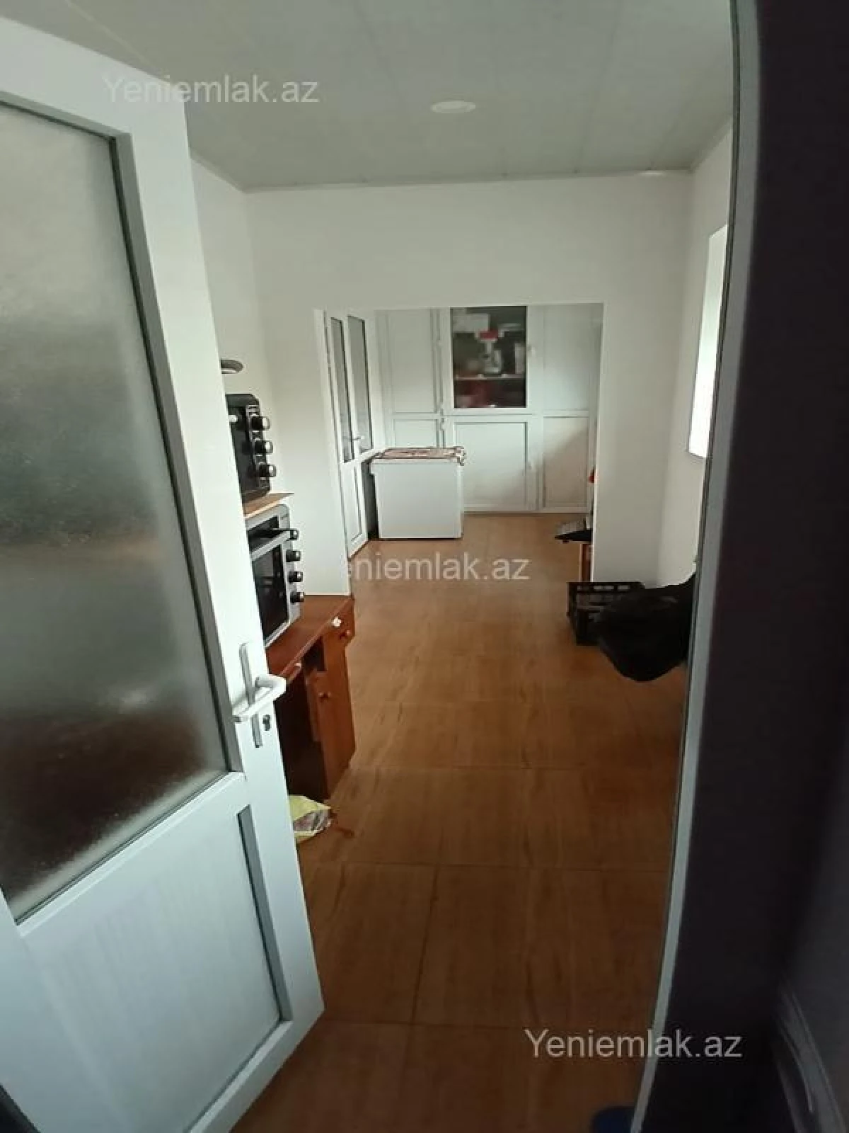 Satılır 5 otaqlı köhnə tikili 100 m²