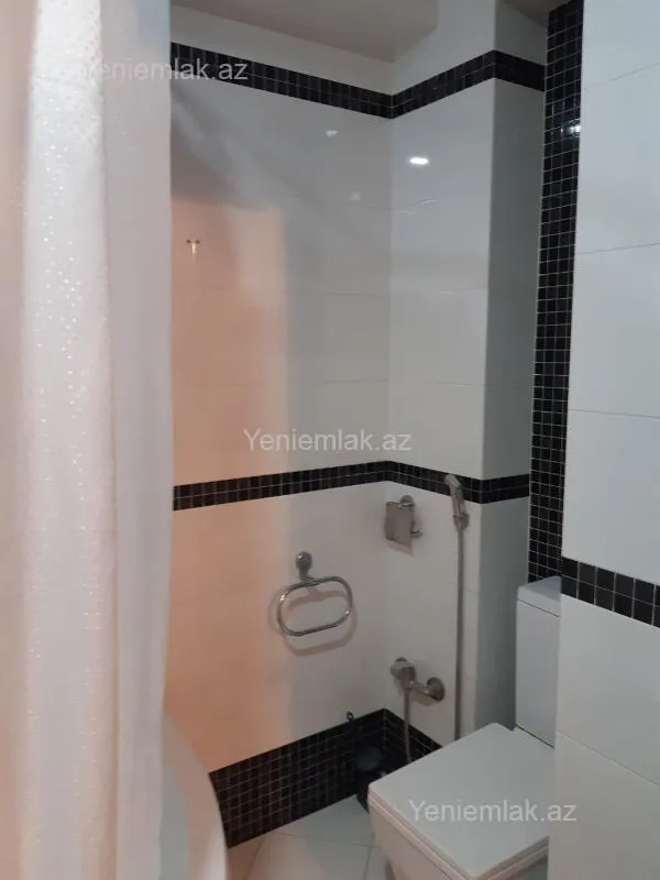 Satılır 2 otaqlı yeni tikili 75 m²