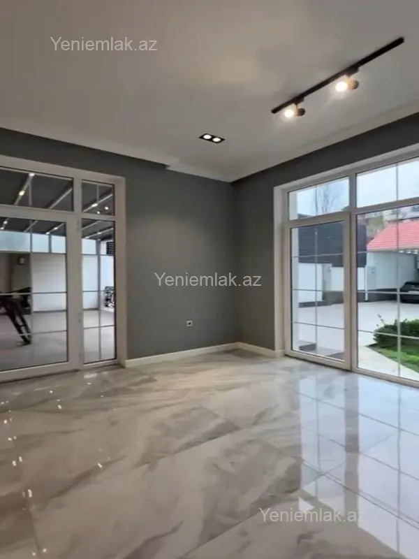 Satılır 6 otaqlı həyət evi 350 m²