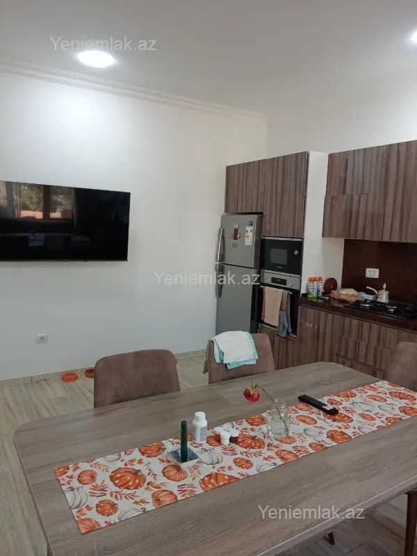 Satılır 6 otaqlı obyekt 300 m²