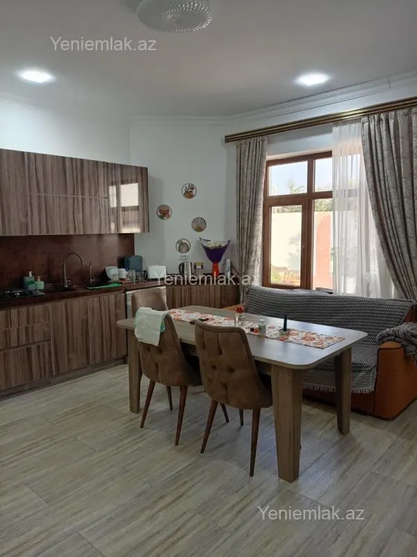 Satılır 6 otaqlı obyekt 300 m²