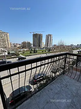 Satılır 1 otaqlı köhnə tikili 40 m²