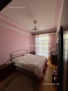 Satılır 1 otaqlı köhnə tikili 40 m²
