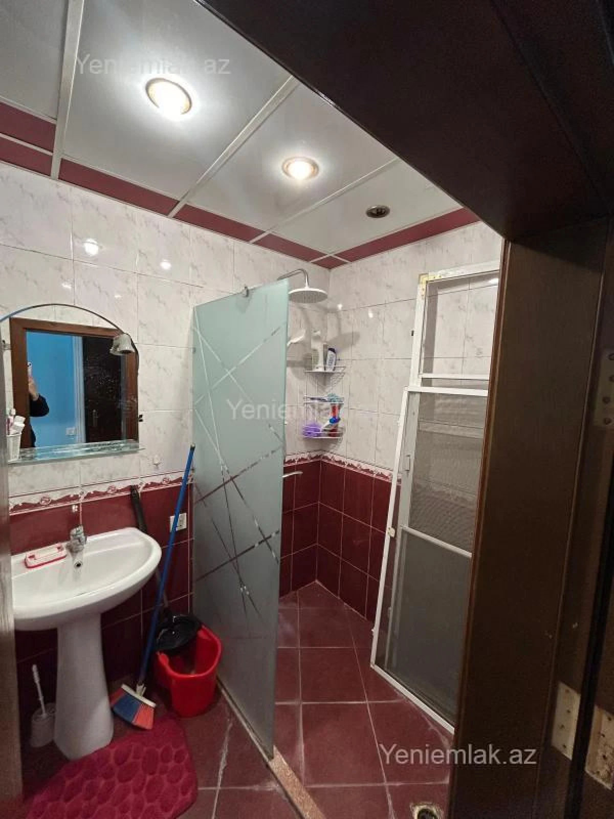 Satılır 1 otaqlı köhnə tikili 40 m²