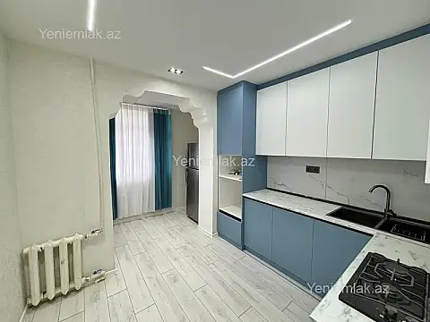 Satılır 3 otaqlı köhnə tikili 80 m²