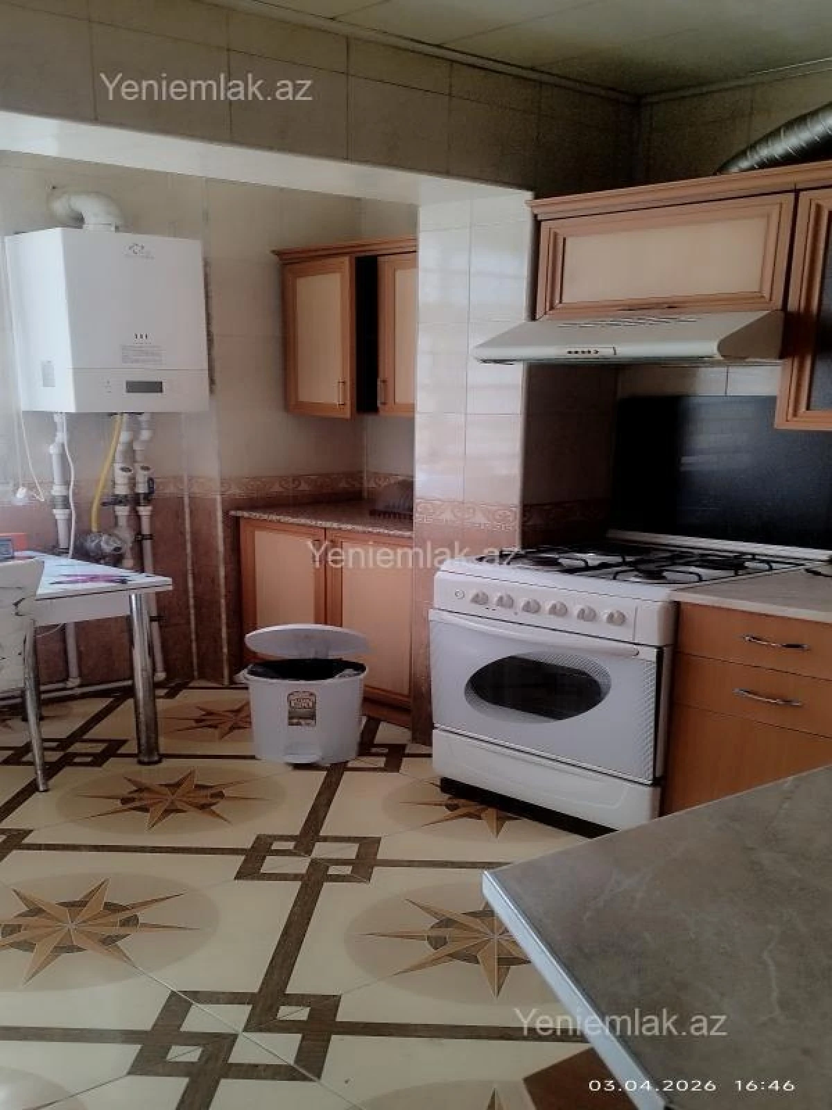 Satılır 3 otaqlı köhnə tikili 80 m²