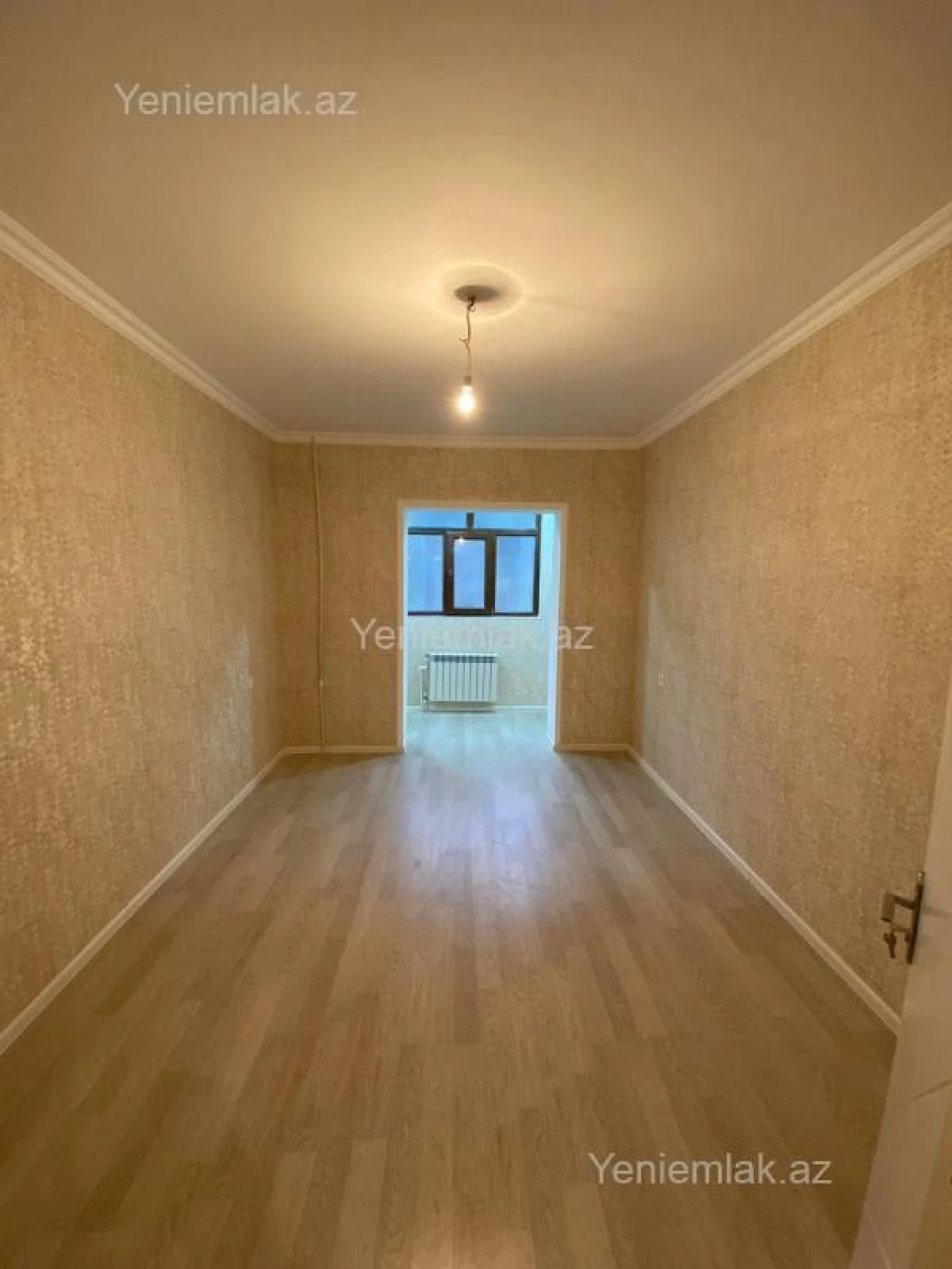 Satılır 3 otaqlı köhnə tikili 85 m²