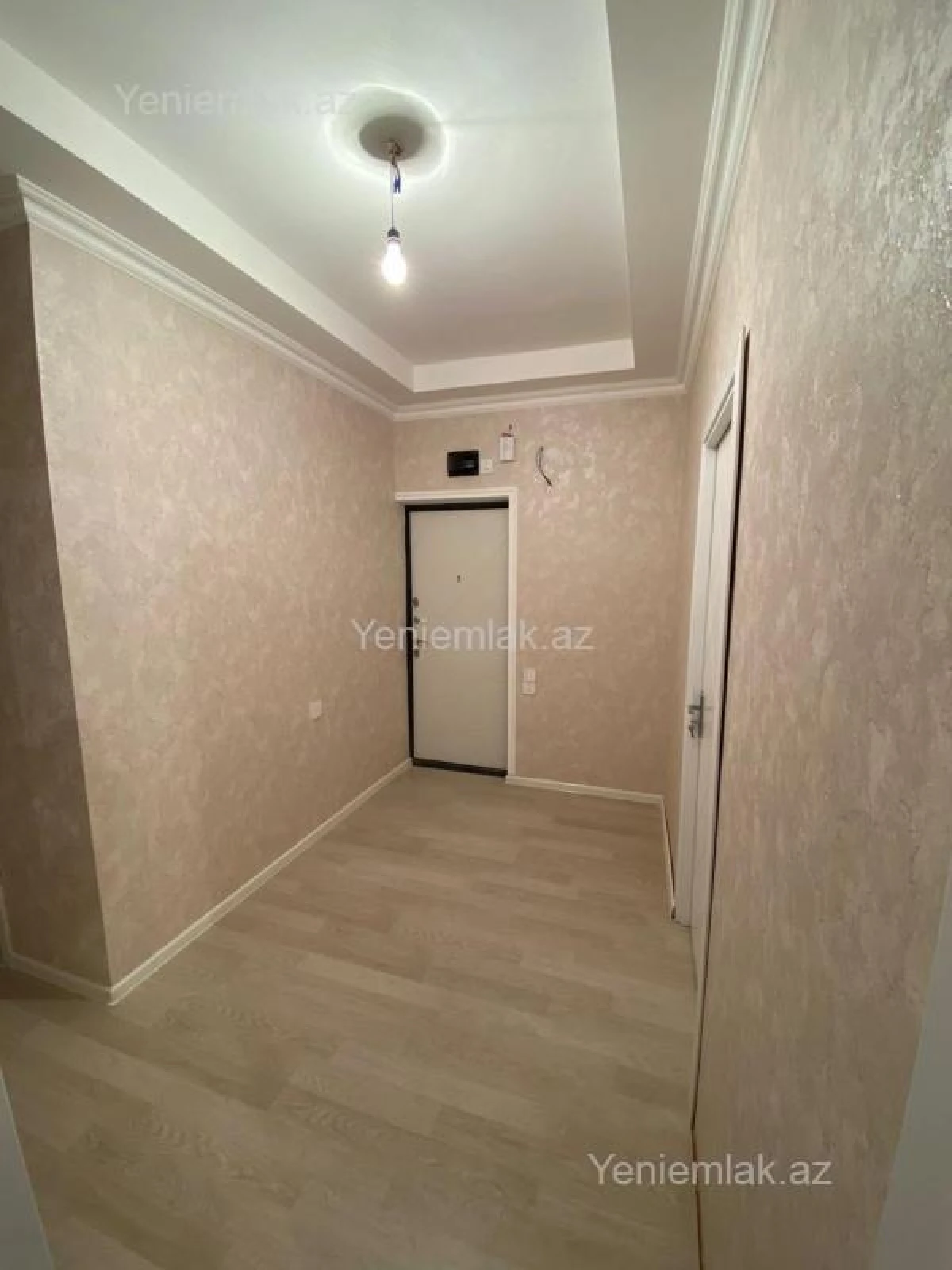 Satılır 3 otaqlı köhnə tikili 85 m²
