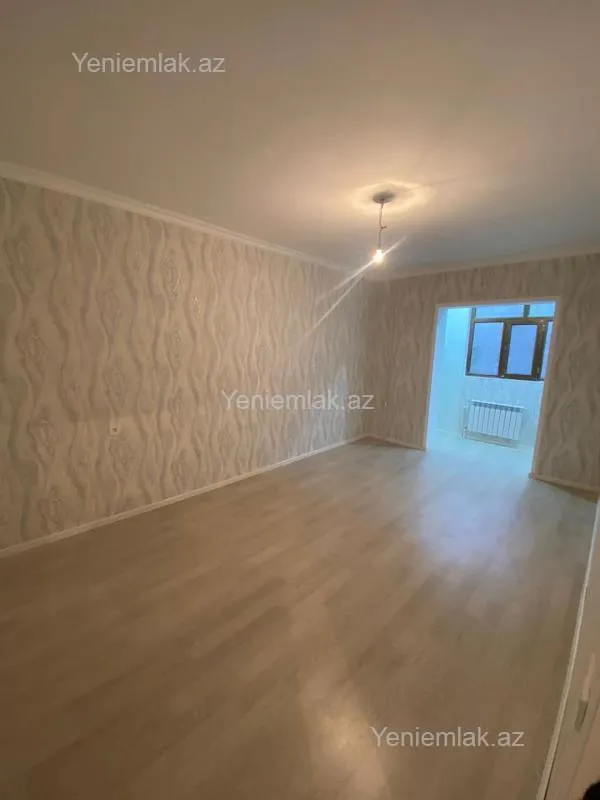 Satılır 3 otaqlı köhnə tikili 85 m²