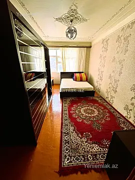 Satılır 2 otaqlı köhnə tikili 65 m²