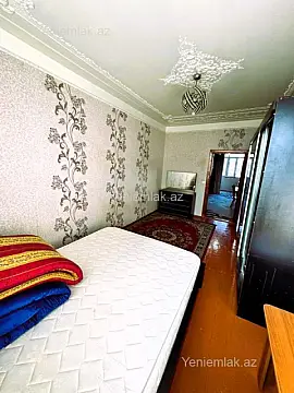 Satılır 2 otaqlı köhnə tikili 65 m²