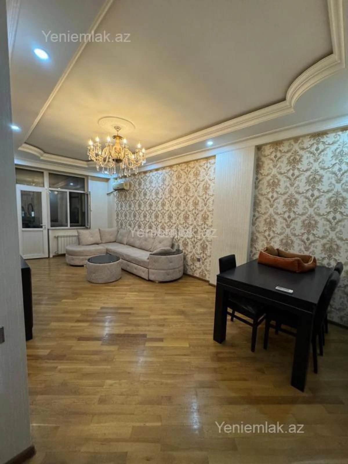 Satılır 3 otaqlı yeni tikili 125 m²