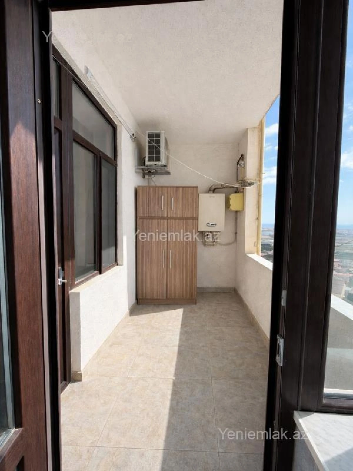 Satılır 2 otaqlı yeni tikili 60 m²