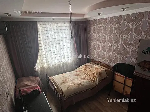 Satılır 2 otaqlı köhnə tikili 60 m²