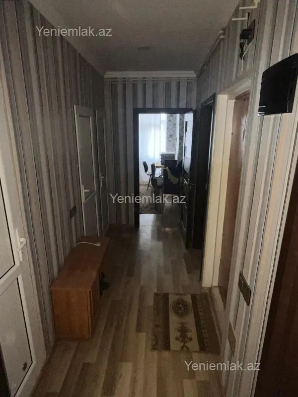 Satılır 2 otaqlı köhnə tikili 60 m²