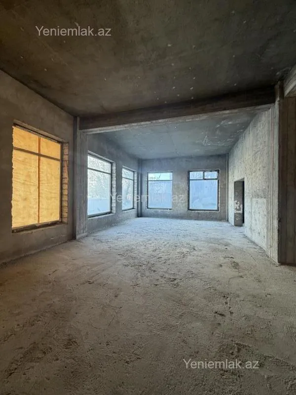 Satılır 1 otaqlı obyekt 487 m²