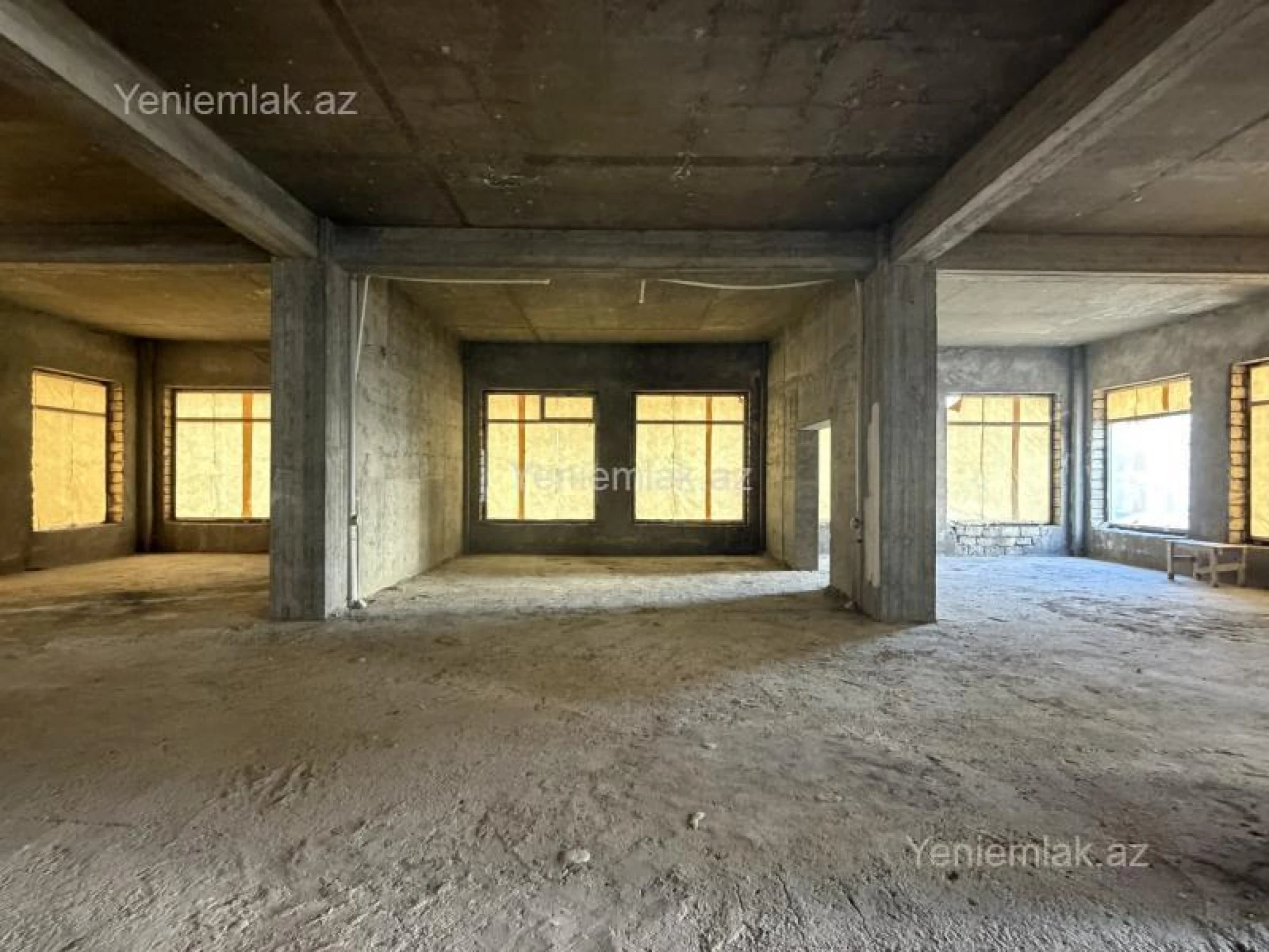 Satılır 1 otaqlı obyekt 487 m²