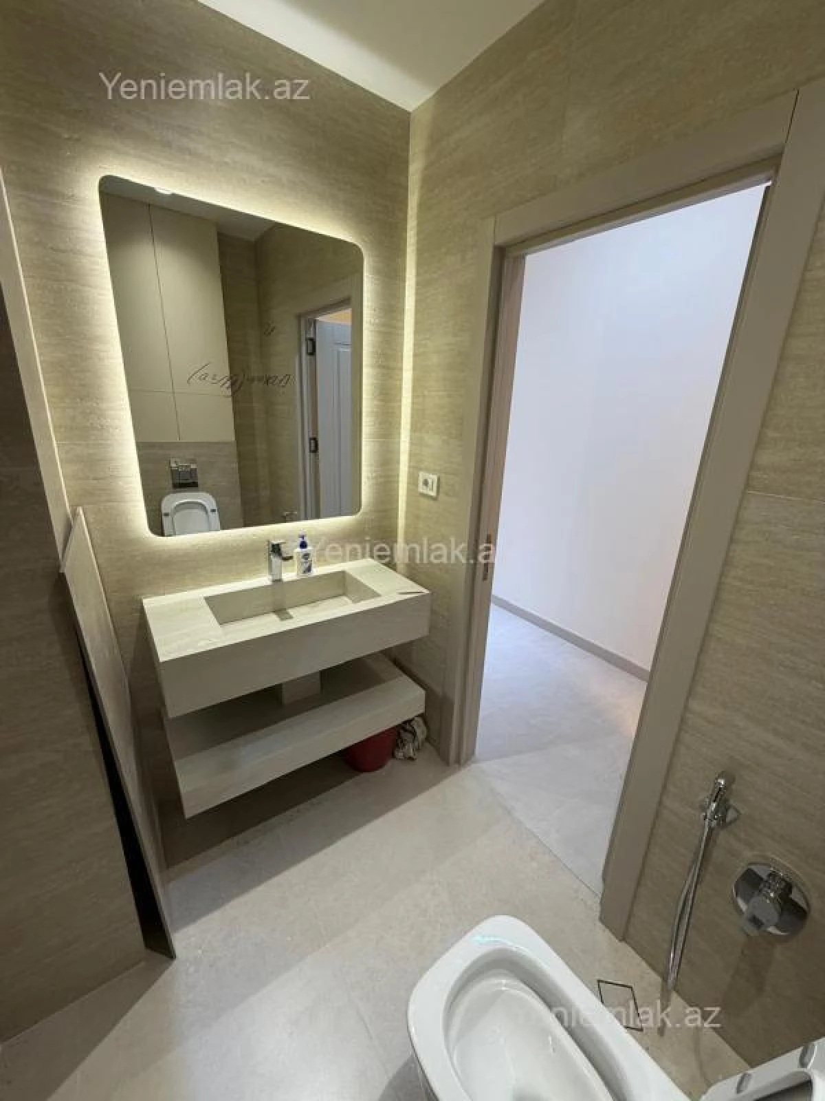 Satılır 4 otaqlı yeni tikili 142 m²