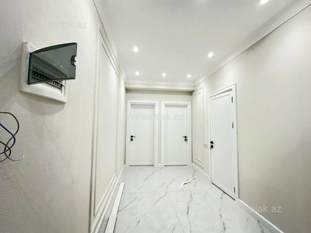 Satılır 3 otaqlı yeni tikili 96 m²