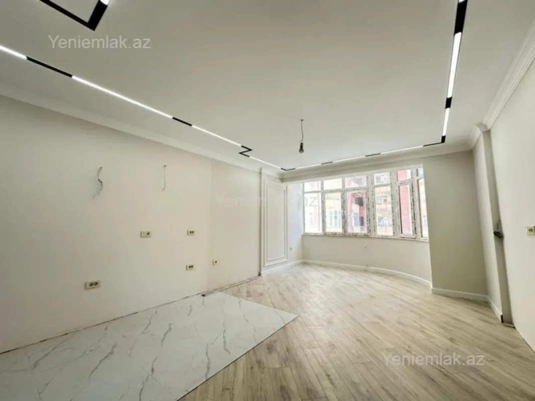 Satılır 3 otaqlı yeni tikili 96 m²