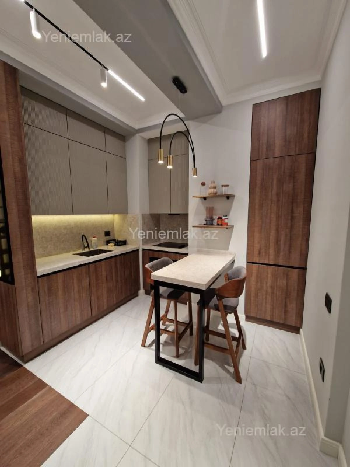 Satılır 2 otaqlı yeni tikili 65 m²