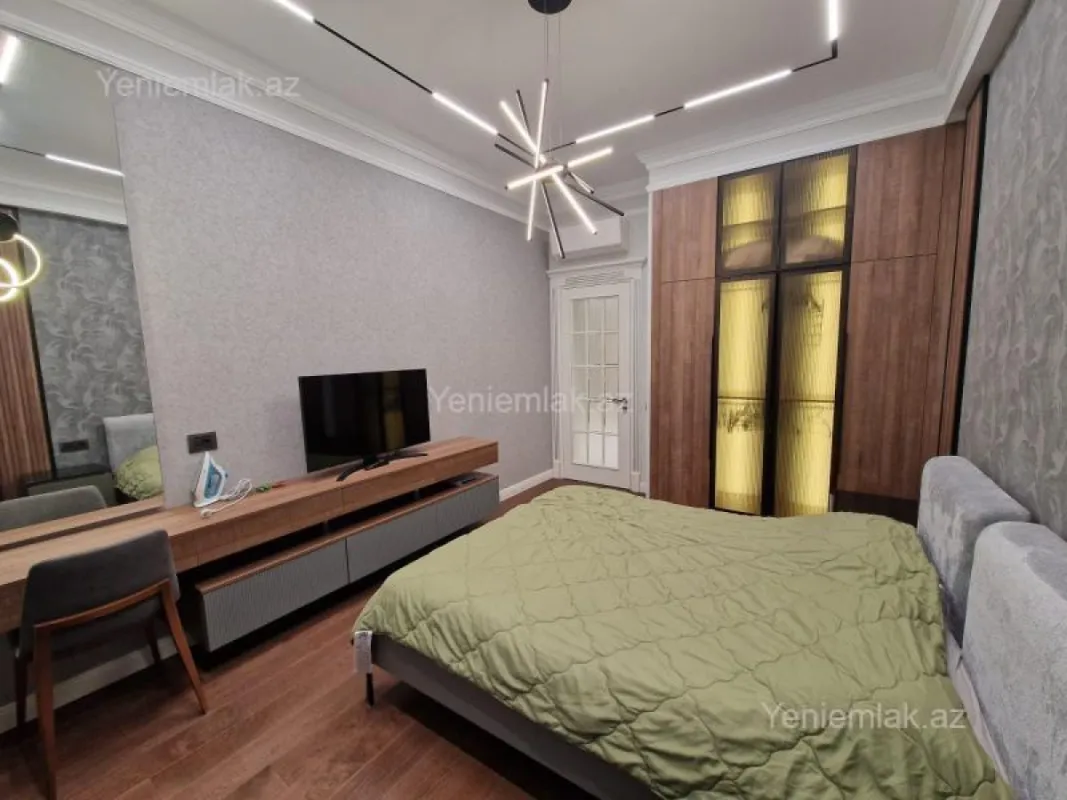 Satılır 2 otaqlı yeni tikili 65 m²