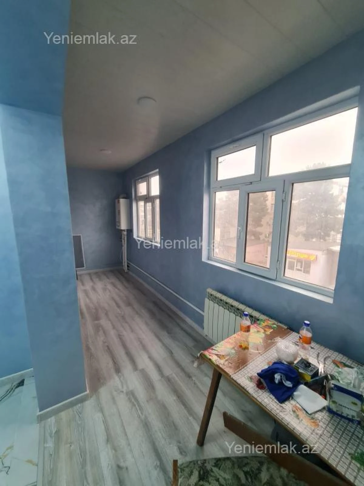 Satılır 4 otaqlı köhnə tikili 110 m²