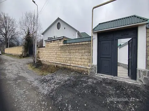Satılır 3 otaqlı həyət evi 120 m²