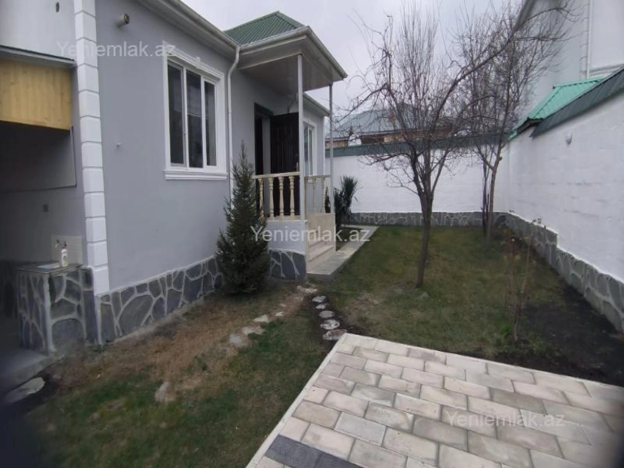 Satılır 3 otaqlı həyət evi 120 m²
