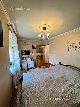 Satılır 2 otaqlı köhnə tikili 60 m²
