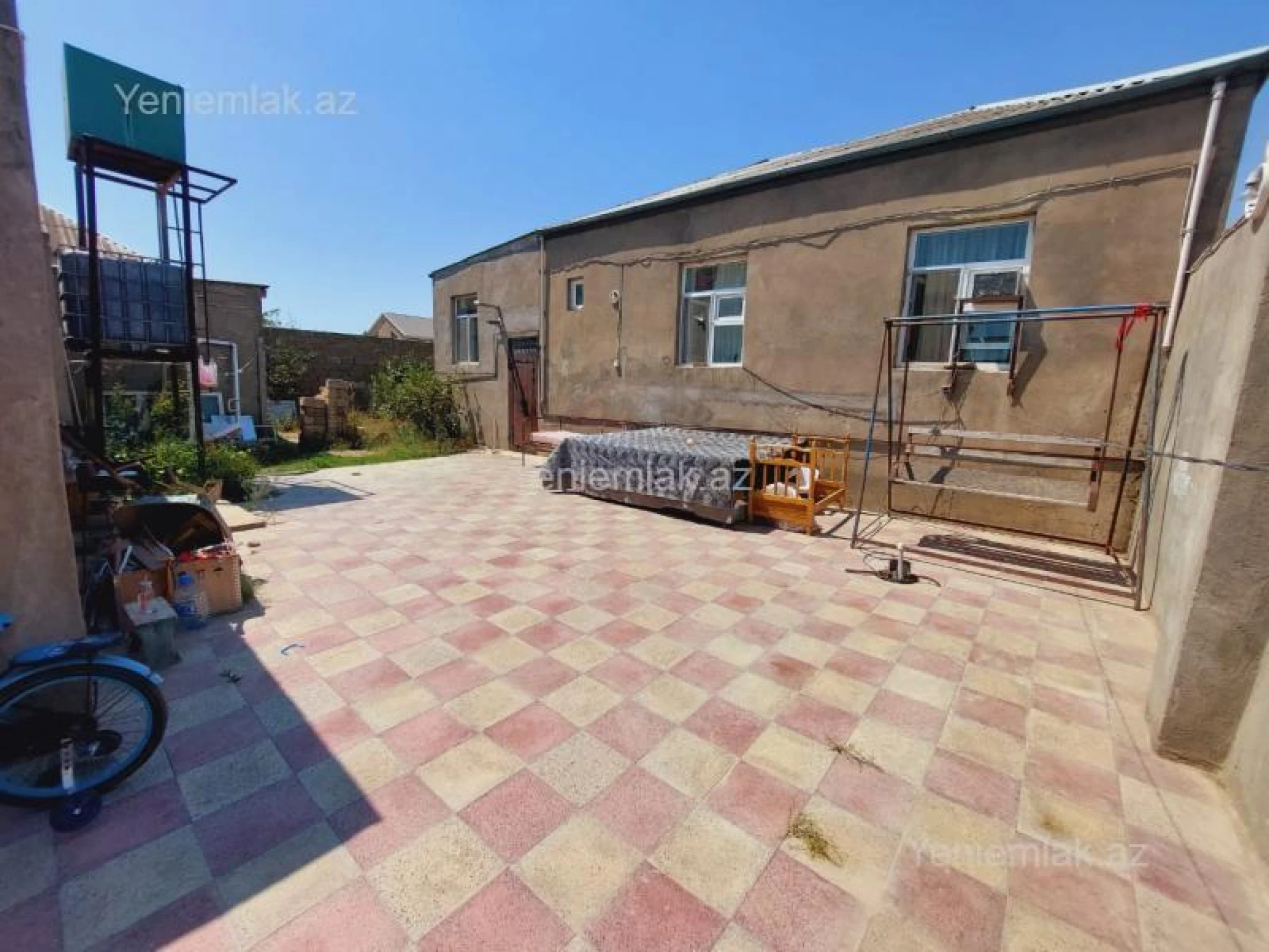 Satılır 5 otaqlı həyət evi 120 m²