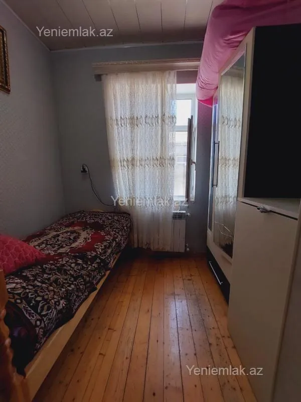 Satılır 5 otaqlı həyət evi 120 m²