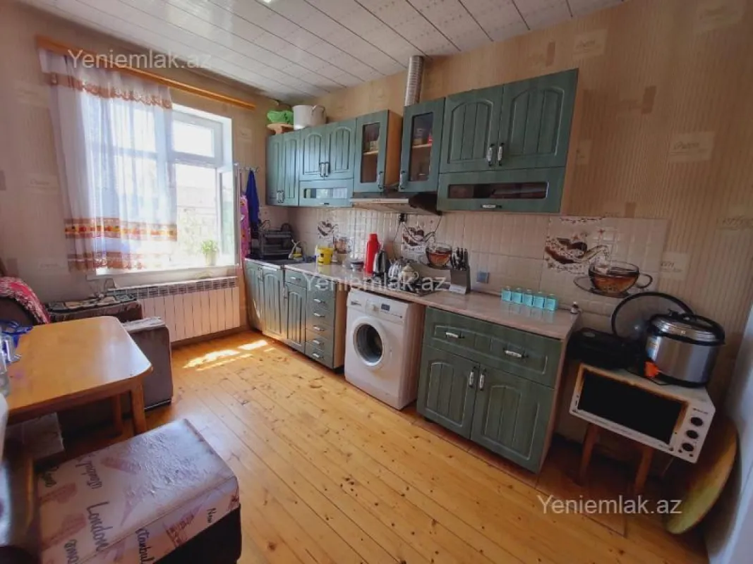 Satılır 5 otaqlı həyət evi 120 m²